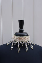 Load image into Gallery viewer, Light Green Crystal Choker
